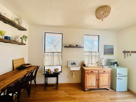 Bungalow (Hill Country Bungalow) | Private kitchen