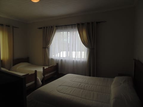 Standard Quadruple Room | Free WiFi, bed sheets