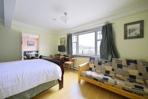 Ocean View Room | Premium bedding, iron/ironing board, free WiFi, bed sheets