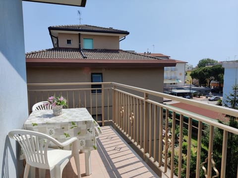 Apartment, 1 Bedroom, Balcony, City View | Terrace/patio