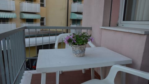 Apartment, 2 Bedrooms, Balcony, City View | Balcony