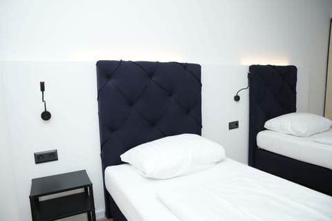 Comfort Double Room, Non Smoking, Private Bathroom | Individually decorated, individually furnished, desk, free WiFi