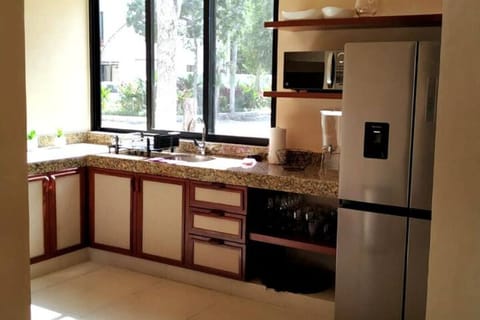 Superior House | Private kitchen | Fridge, microwave, coffee/tea maker, toaster