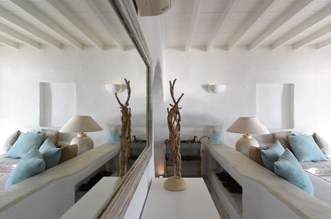 Premium Apartment | Living area | 40-inch Smart TV with digital channels, fireplace