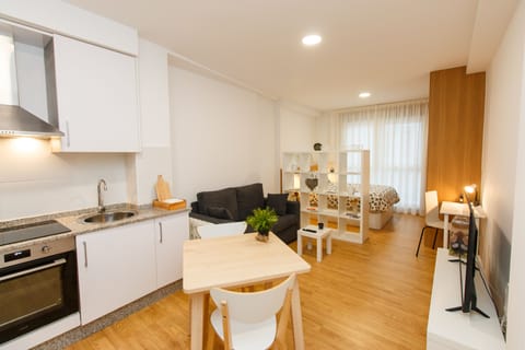 Comfort Apartment | Private kitchen | Full-size fridge, microwave, oven, stovetop