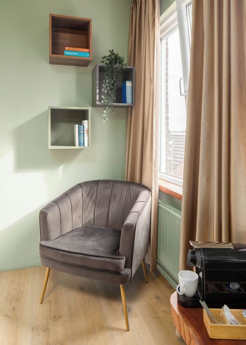 Comfort Double Room | Soundproofing, free WiFi, bed sheets