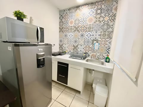 Family Apartment | Private kitchenette