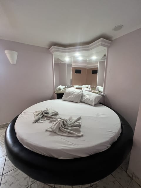 Executive Room | Free WiFi, bed sheets