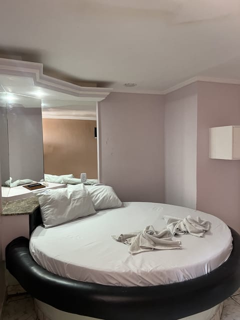 Executive Room | Free WiFi, bed sheets