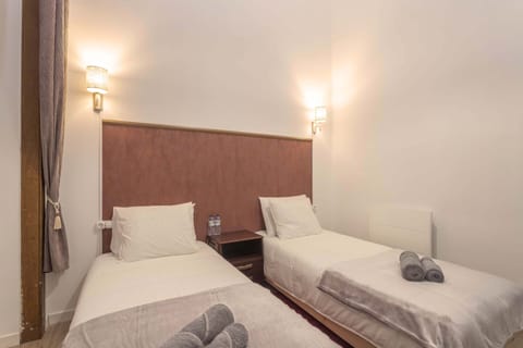 Basic Double or Twin Room | Blackout drapes, iron/ironing board, free WiFi