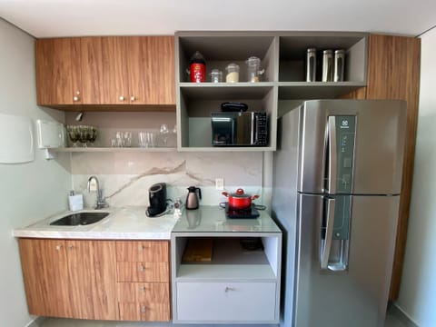 Apartment | Private kitchen | Cookware/dishes/utensils