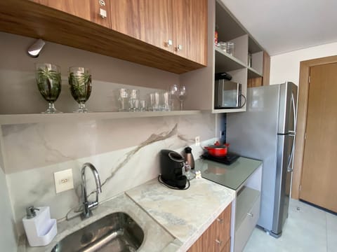 Apartment | Private kitchen | Cookware/dishes/utensils