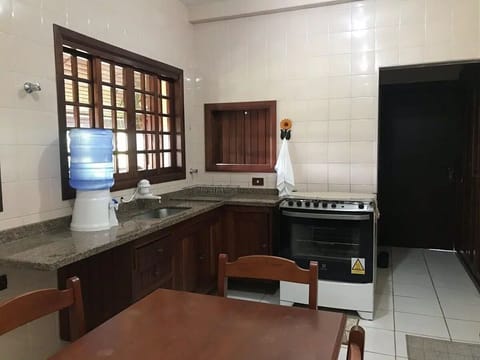 Villa | Private kitchen | Cookware/dishes/utensils