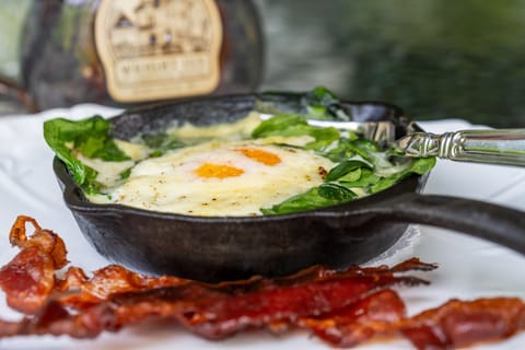 Free daily full breakfast