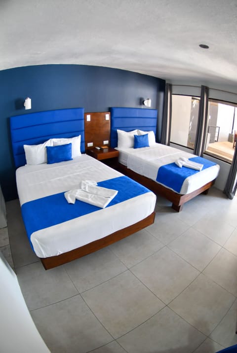 Basic Room, Private Bathroom, Poolside | Premium bedding, in-room safe, blackout drapes, free WiFi