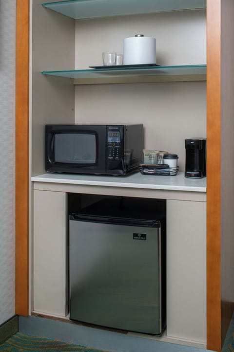 Fridge, microwave, coffee/tea maker