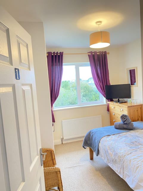 Standard Double Room with a Shared Bathroom | Free WiFi