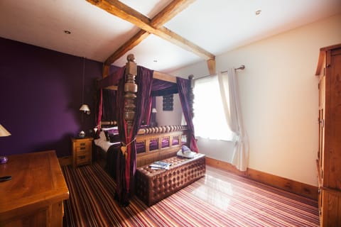 Deluxe Room, Ensuite | Individually decorated, individually furnished, bed sheets