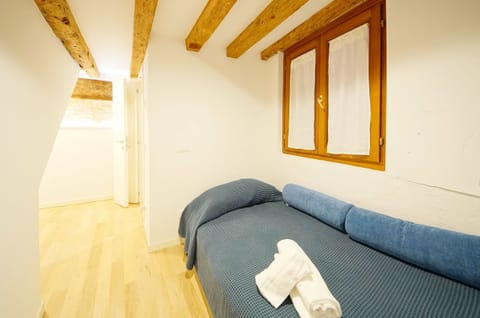 Apartment | 1 bedroom, iron/ironing board