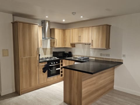 House | Private kitchen | Fridge, microwave, oven, stovetop