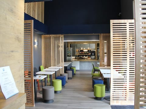 Daily buffet breakfast (EUR 8 per person)