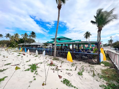 Beach bar