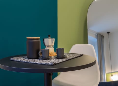 Classic Room | In-room dining