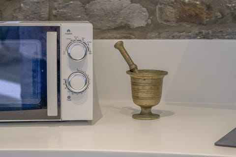 Villa Rosette | Private kitchen | Fridge, microwave, oven, dishwasher