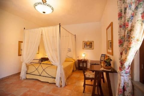 Superior Double Room | Rollaway beds, free WiFi, bed sheets