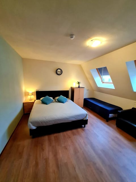 Basic Double Room | Desk, free WiFi