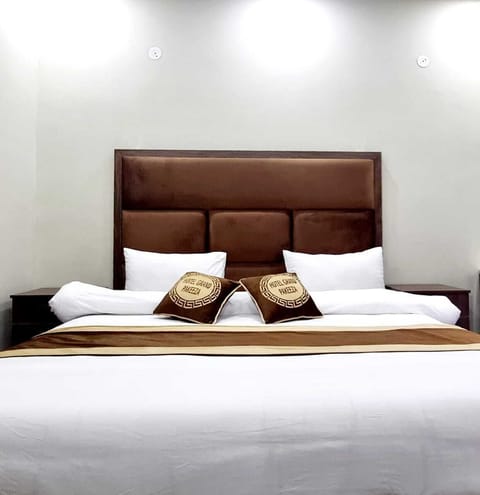 Deluxe Double Room | Free WiFi