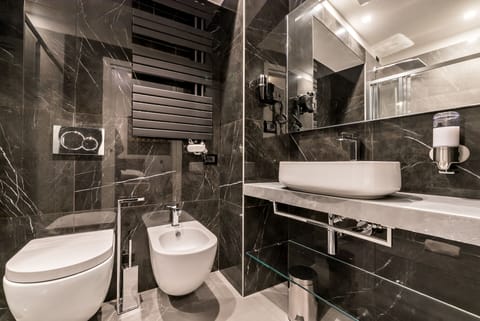 Comfort Double or Twin Room | Bathroom | Shower, rainfall showerhead, hair dryer, bathrobes