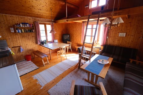 Traditional Cabin