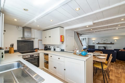 Fridge, dishwasher, electric kettle, toaster