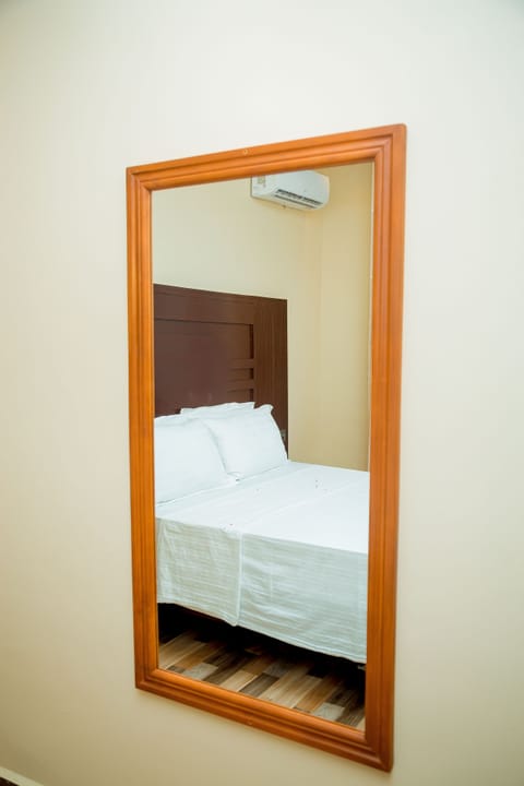 Deluxe Twin Room | Room amenity