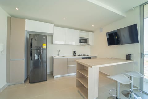 Superior Apartment | Private kitchen | Full-size fridge, microwave, oven, dishwasher