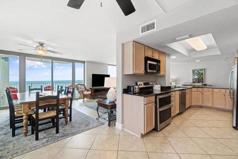 Condo, Multiple Beds (Perdido Towers East 801) | Private kitchen | Oven, toaster, paper towels