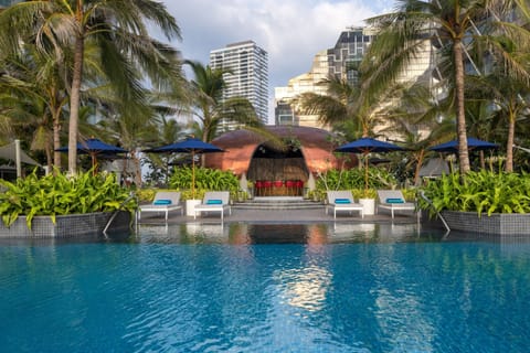 Outdoor pool, pool umbrellas