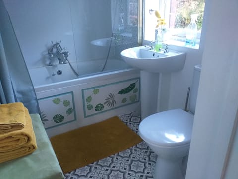 Superior Room | Bathroom