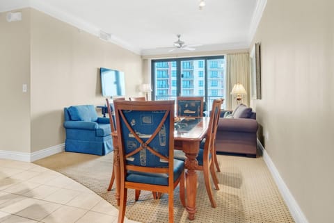 Condo, Multiple Beds (Emerald Grande W223) | Interior