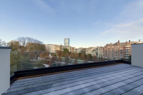 Luxury Apartment | Terrace/patio