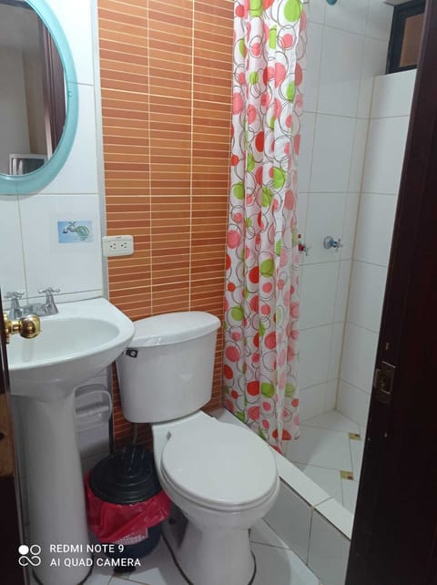 Standard Room | Bathroom | Shower, towels