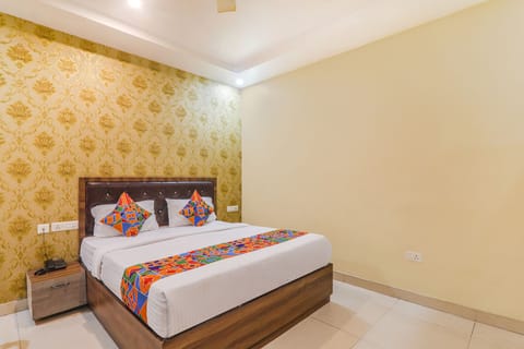 Deluxe Room | Egyptian cotton sheets, premium bedding, in-room safe, free WiFi