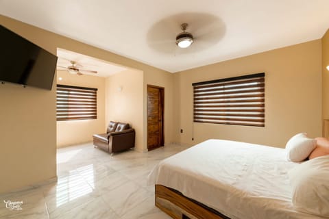 Superior Room, 1 King Bed | Free WiFi