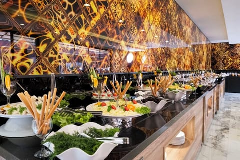 Breakfast, lunch, dinner served; international cuisine 