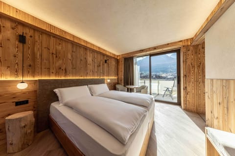 Deluxe Double or Twin Room, Balcony, Mountain View | Hypo-allergenic bedding, down comforters, memory foam beds, in-room safe