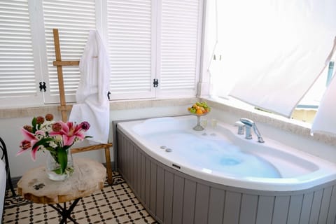 Presidential Suite (with Jacuzzi on Terrace) | Terrace/patio