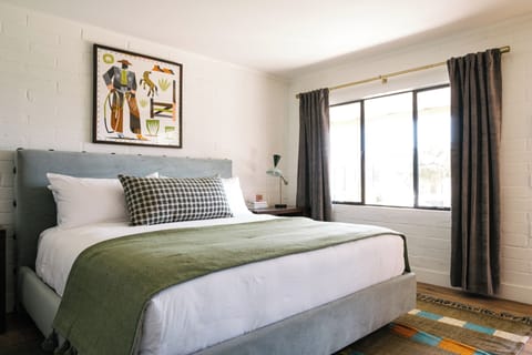 Classic Room | Premium bedding, down comforters, minibar, individually decorated