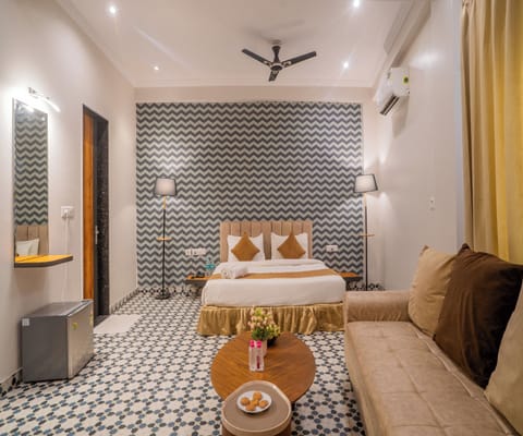 1 bedroom, desk, free WiFi