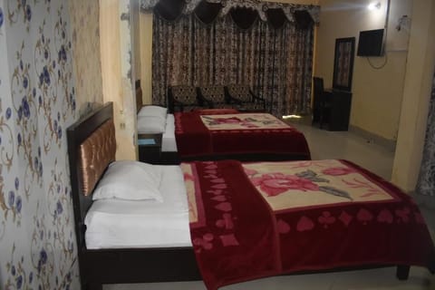 Deluxe Double Room | Free WiFi